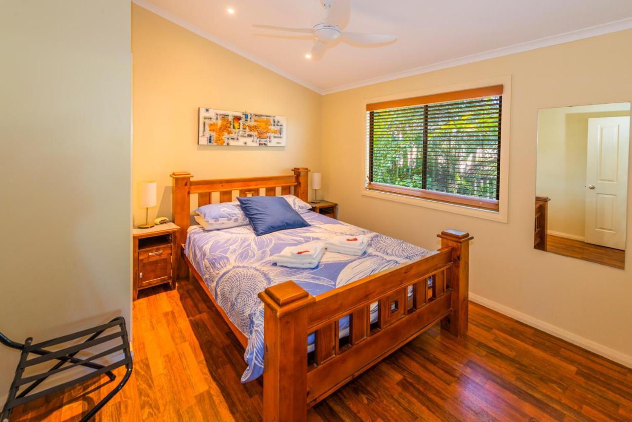 Safety Beach Bungalows Woolgoolga Exterior photo